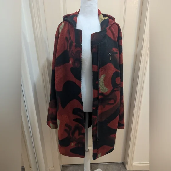 Unique multi colored hooded coat - Picture 8 of 9